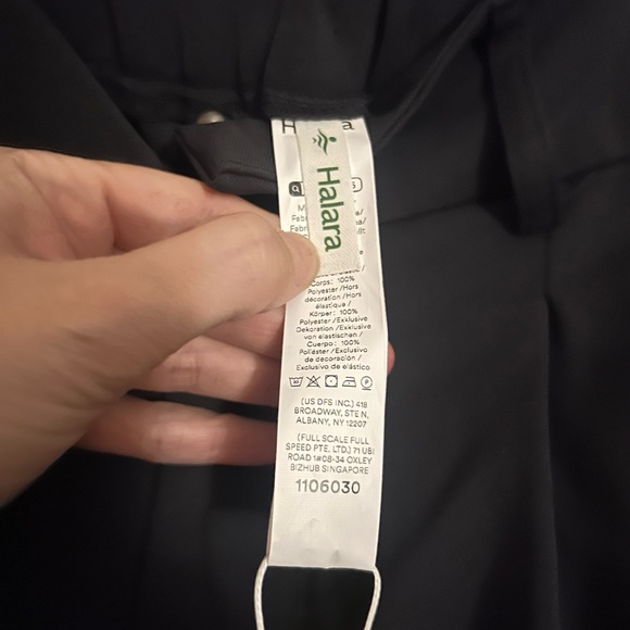 HALARA Black Wide-Leg Trousers with Pockets - Picture 2 of 8